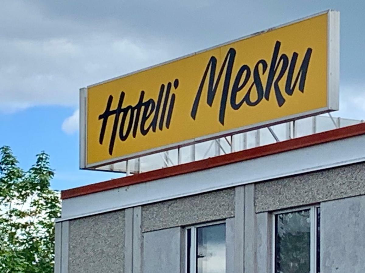 Hotelli Mesku フォルッサ エクステリア 写真